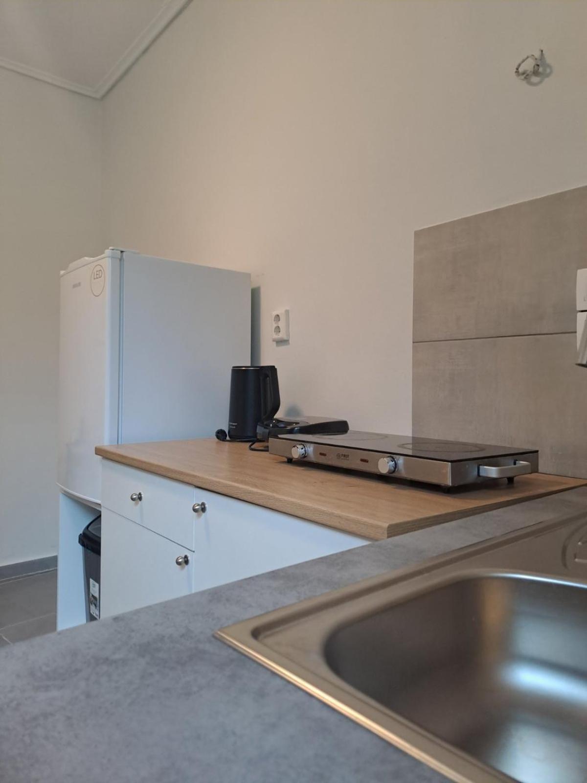 Lysandros Comfortable Apartments In Athens, Near The Metro Exterior foto